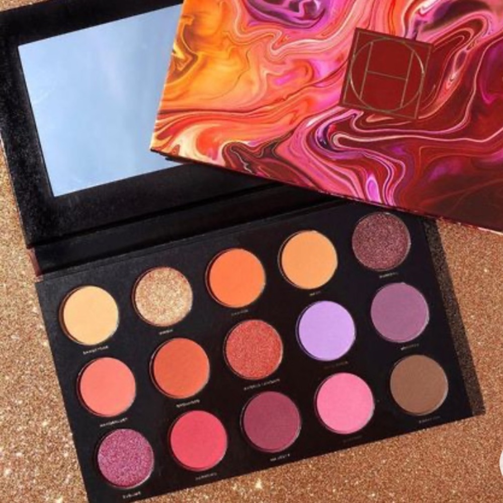 HIPDOT Zion Eyeshadow Pallet